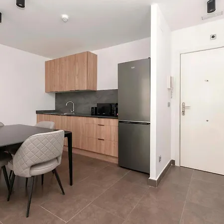 Barocco Apartment Gran Via -Sin Cocina- 아파트호텔
